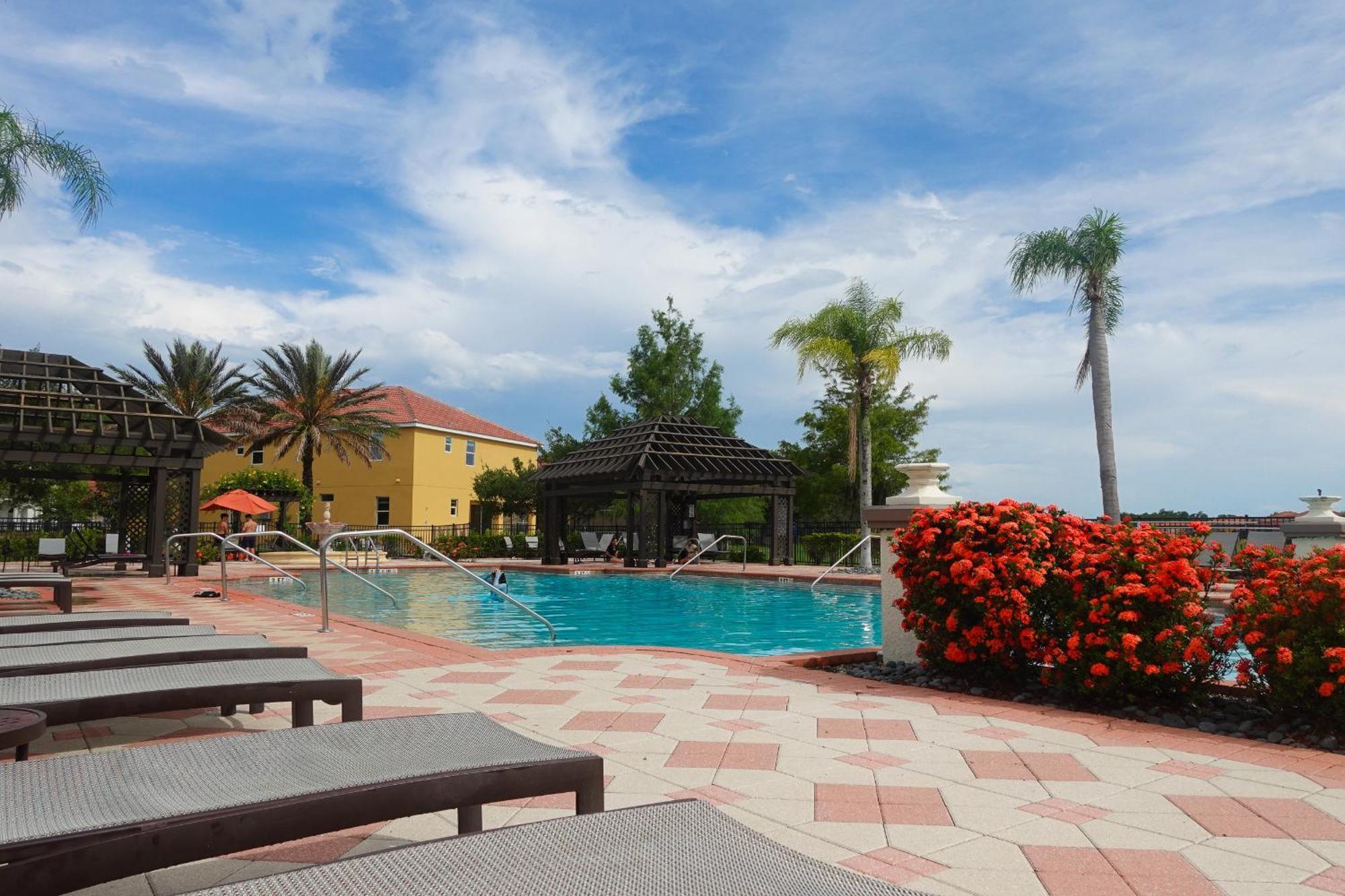 Waterfront Brand New Modern Luxury 8 Bedroom Pool House! Sleeps 16 Kissimmee Exteriér fotografie